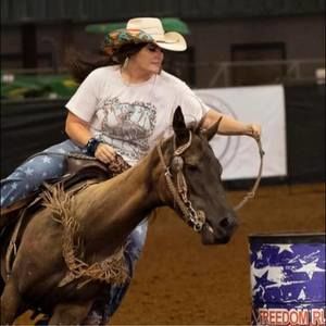 Meet your Posher, Shelbie